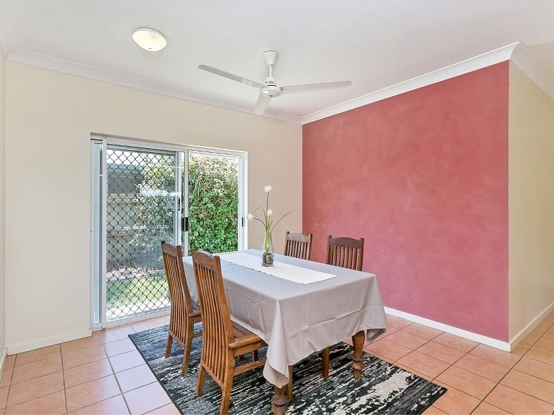 1/40 Bondi Close, Kewarra Beach QLD 4879