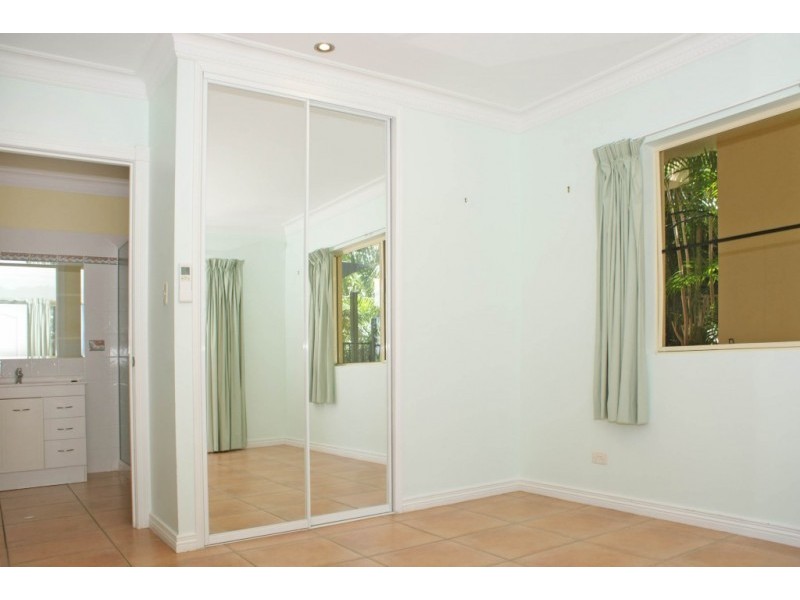 7 Tari Place, Trinity Beach QLD 4879