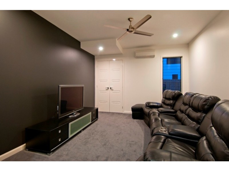 Trinity Park QLD 4879