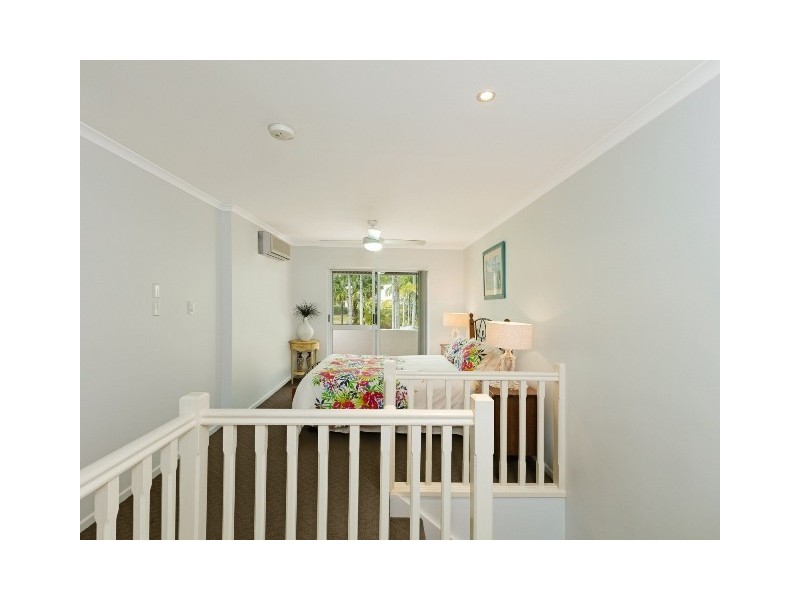 20/24 Warren Street, Palm Cove QLD 4879