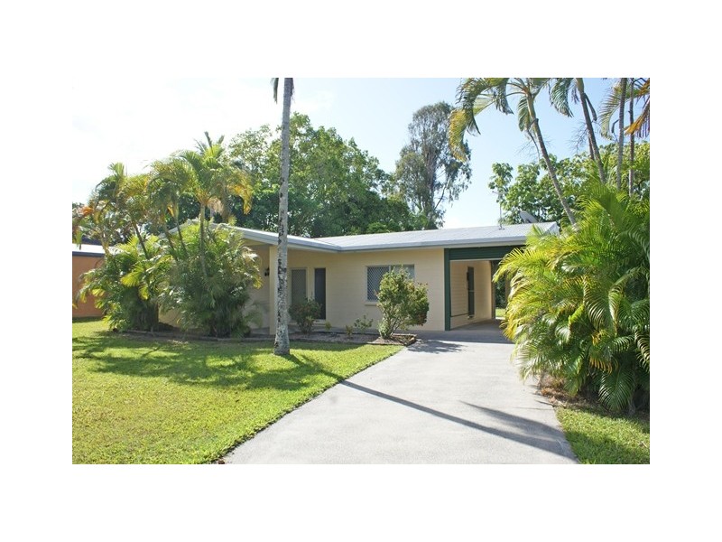 12 Bulolo Close, Trinity Beach QLD 4879