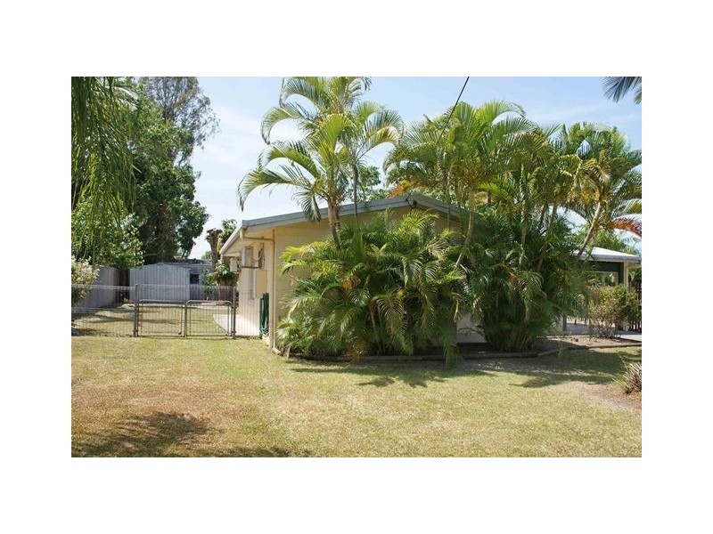 12 Bulolo Close, Trinity Beach QLD 4879