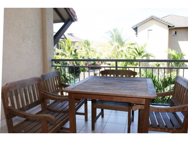 1414/2 Greenslopes Street, Cairns North QLD 4870