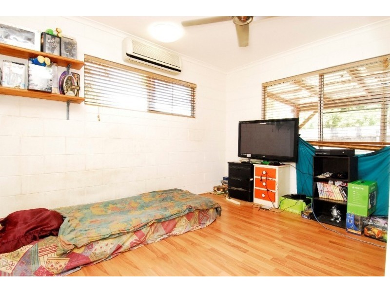 2/7 Corinda Street, Trinity Beach QLD 4879