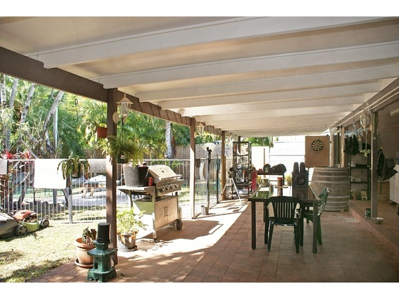 5 Sussex Street, Trinity Park QLD 4879