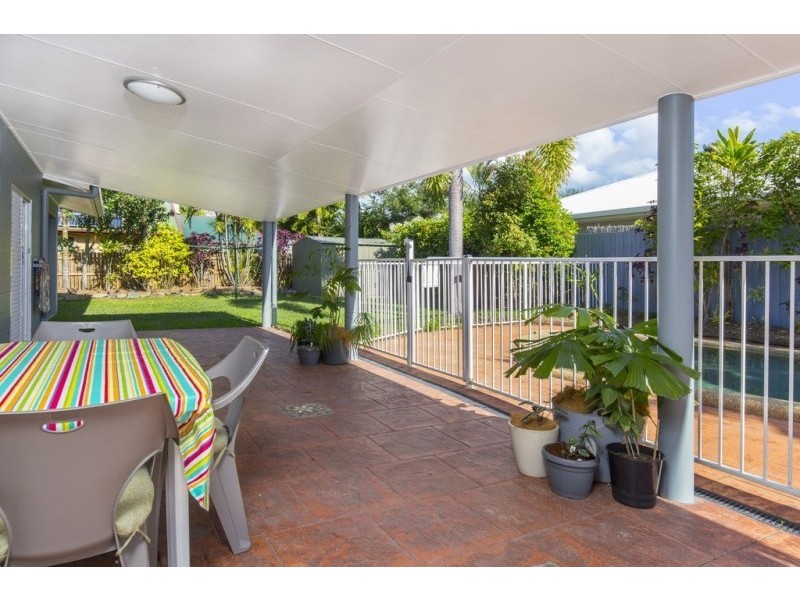 19 Albatross Street, Kewarra Beach QLD 4879