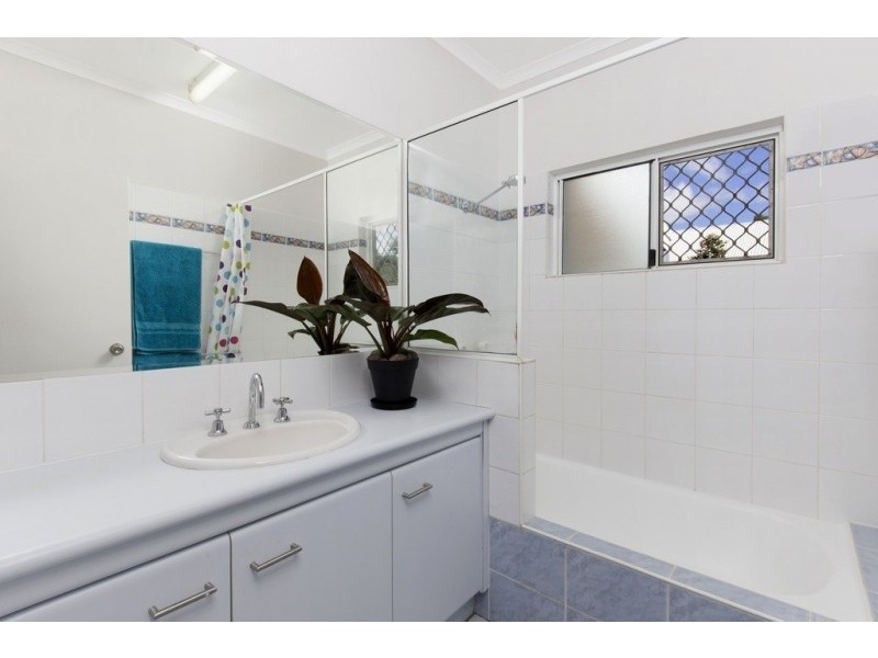 19 Albatross Street, Kewarra Beach QLD 4879