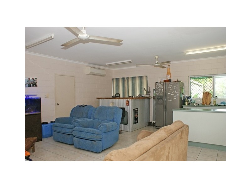 11 Warrnambool Street, Trinity Park QLD 4879