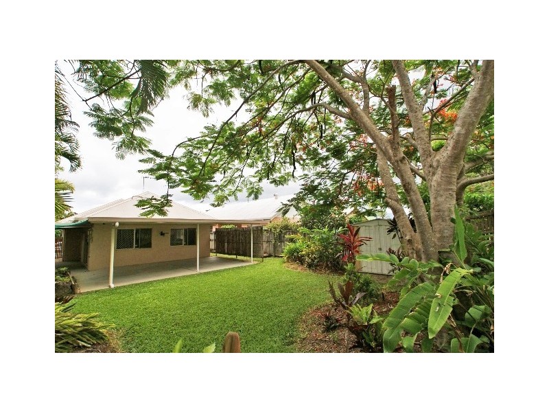 29 Dolphin Close, Kewarra Beach QLD 4879