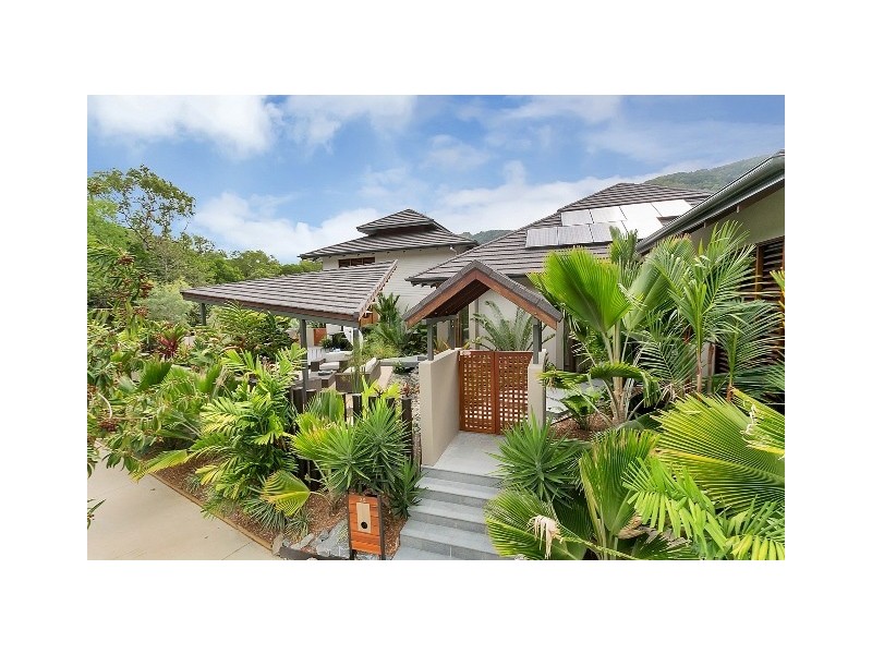 22 Litara Court, Palm Cove QLD 4879