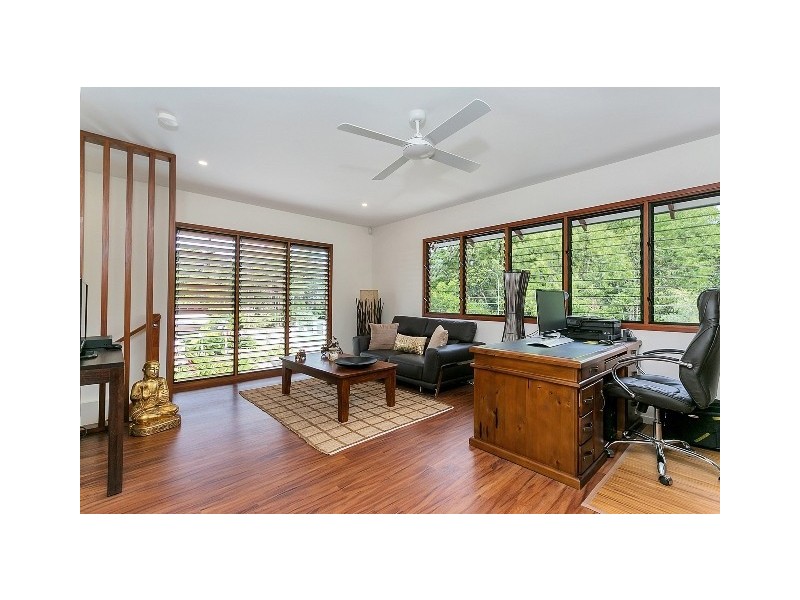 22 Litara Court, Palm Cove QLD 4879