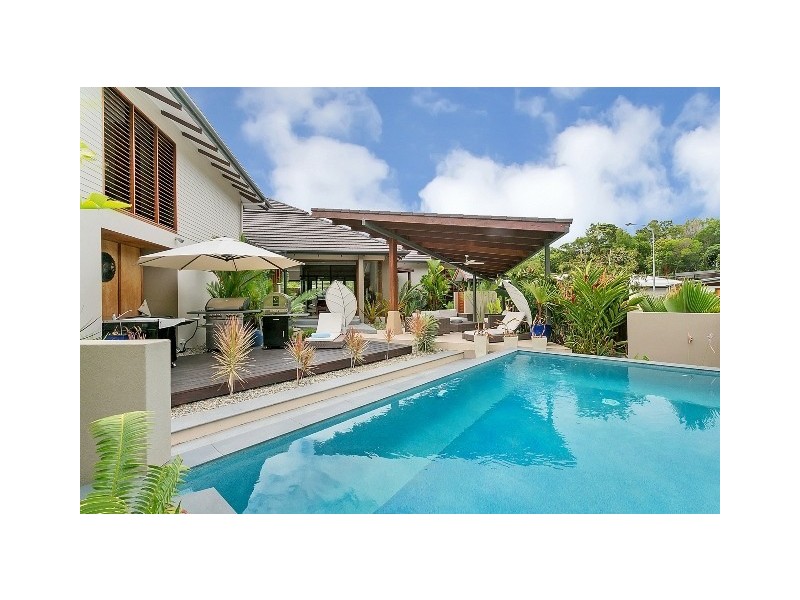 22 Litara Court, Palm Cove QLD 4879