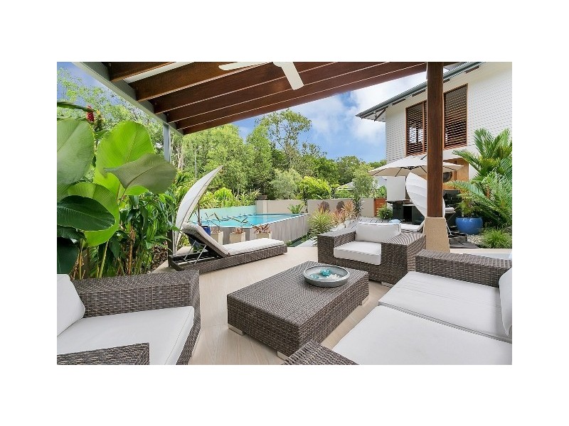 22 Litara Court, Palm Cove QLD 4879