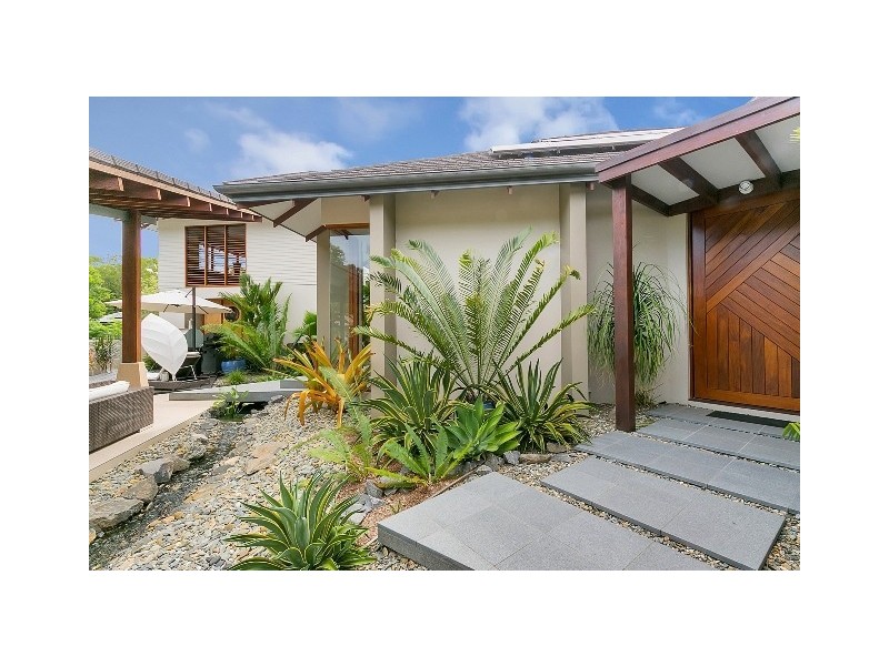 22 Litara Court, Palm Cove QLD 4879
