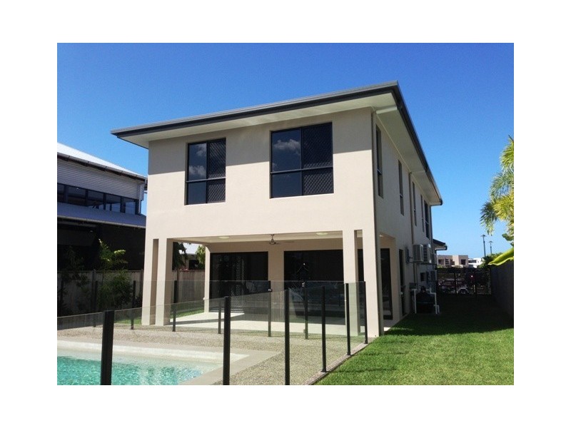 17 Brindabella Quay, Trinity Park QLD 4879