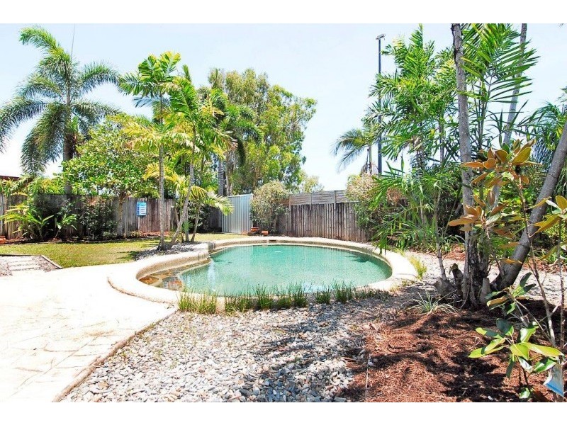 28 Ellis Close, Kewarra Beach QLD 4879