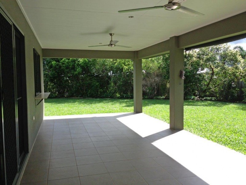 13 Propeller Court, Trinity Beach QLD 4879