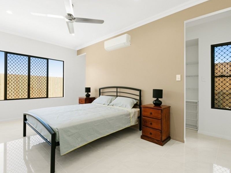 3 Amberwood Crescent, Smithfield QLD 4878