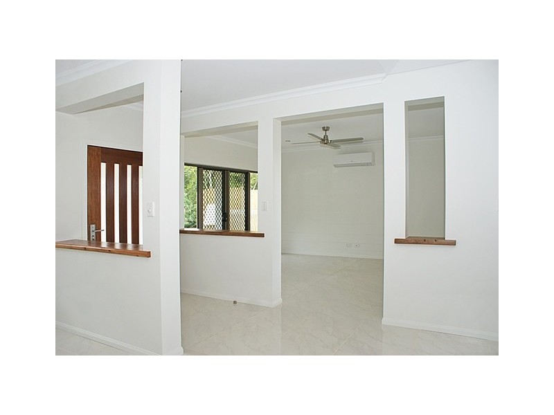 3 Amberwood Crescent, Smithfield QLD 4878