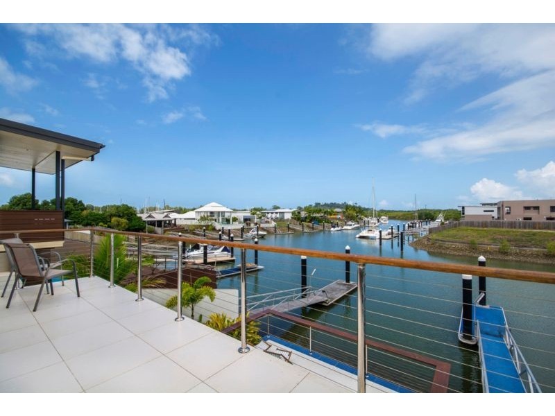 41 Harbour Drive, Trinity Park QLD 4879