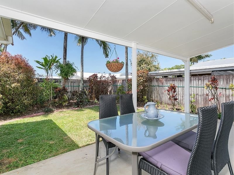 1/40 Bondi Close, Kewarra Beach QLD 4879