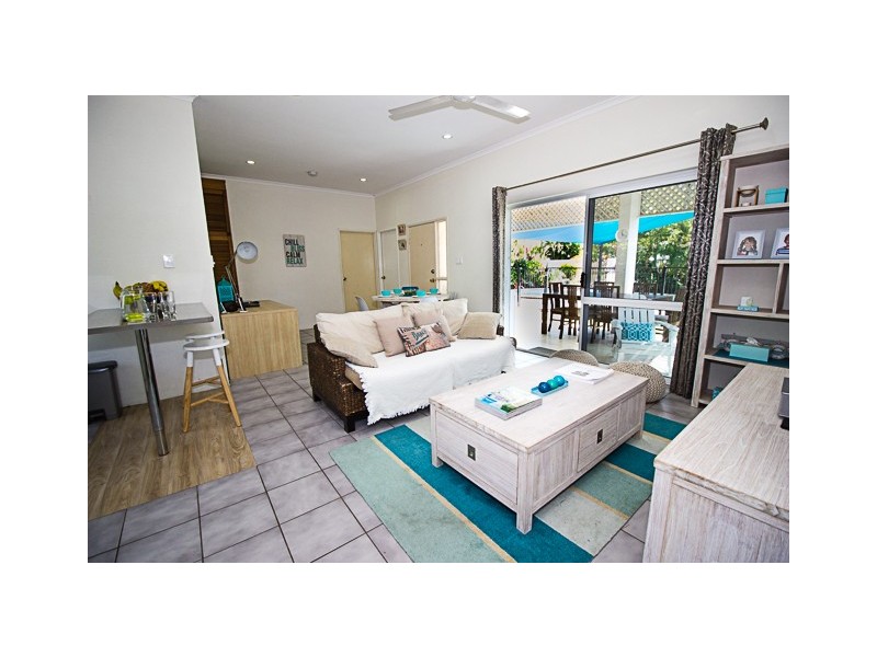 11 Escape Close, Clifton Beach QLD 4879