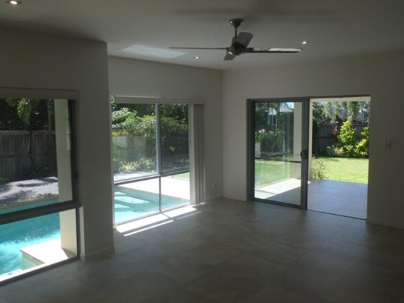 3 Propeller Close, Trinity Beach QLD 4879