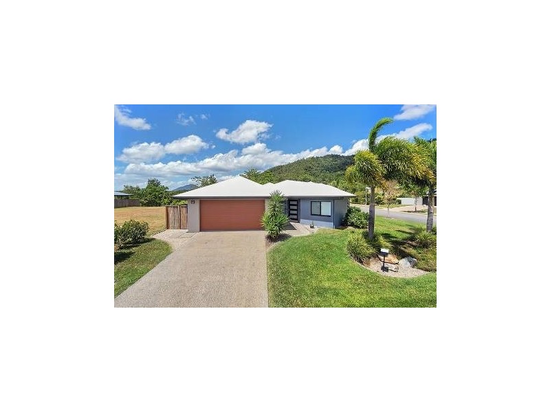 2 Jabiru Court, Smithfield QLD 4878