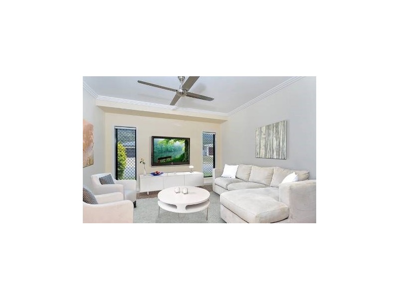 2 Jabiru Court, Smithfield QLD 4878