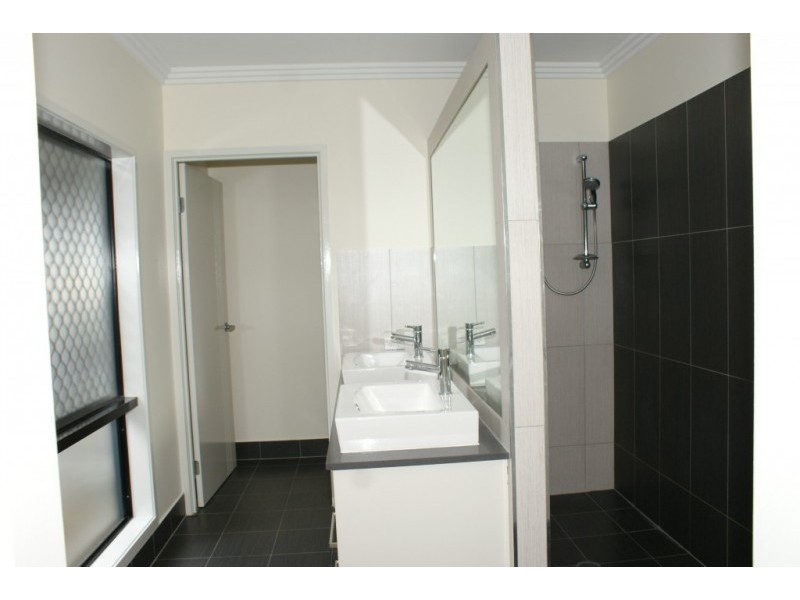 2 Jabiru Court, Smithfield QLD 4878