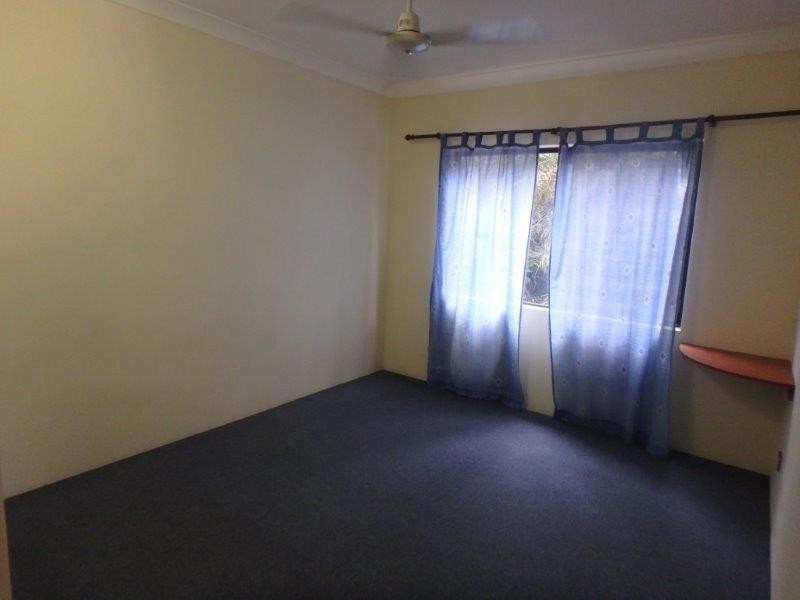 34 Debbie Street, Trinity Park QLD 4879