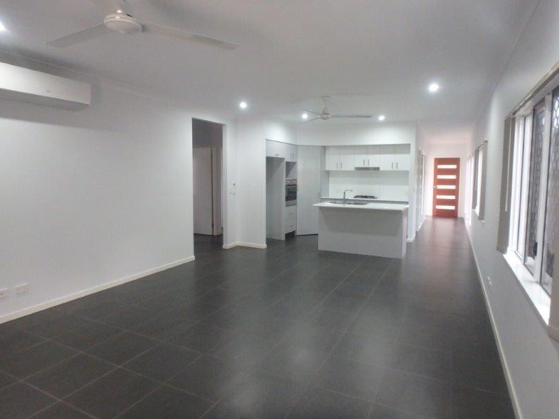 167 Roberts Drive, Trinity Beach QLD 4879