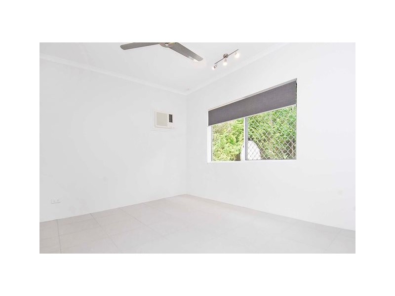 28 Lamb Street, Smithfield QLD 4878