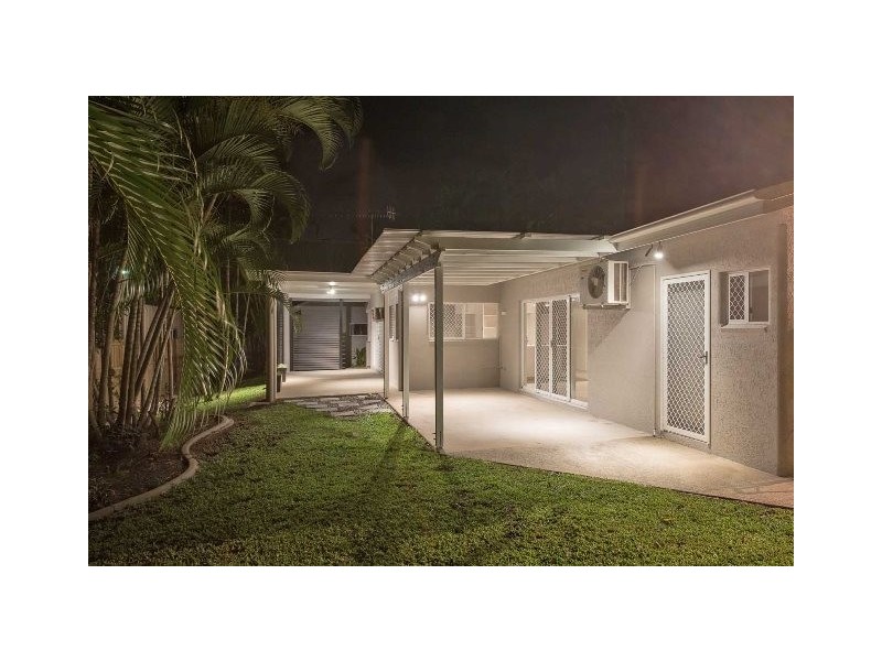 28 Lamb Street, Smithfield QLD 4878