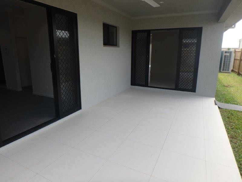 18 Starcke Trail, Smithfield QLD 4878