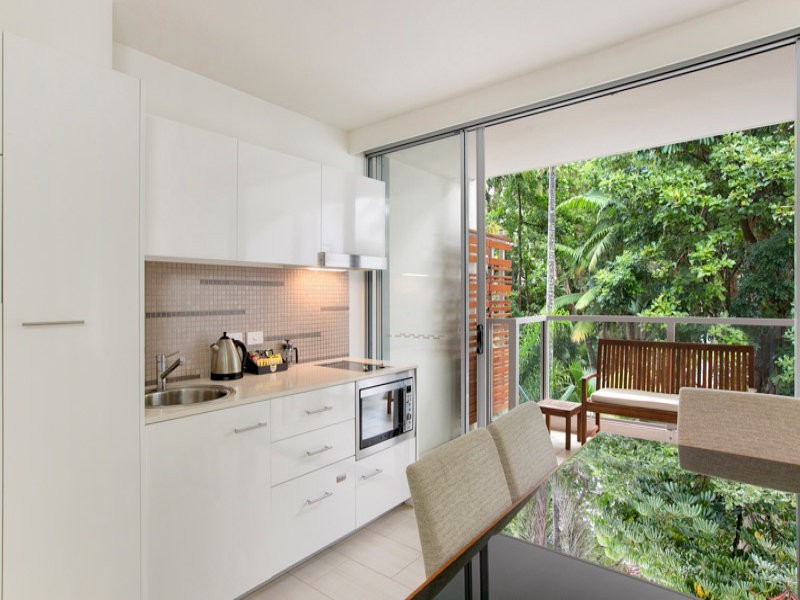 3301/41 Williams Esplanade, Palm Cove QLD 4879