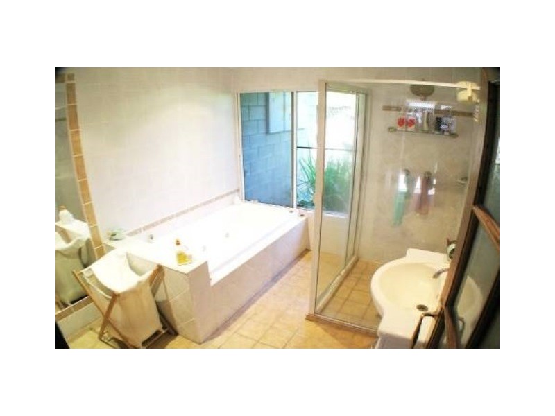 12 Wongaling Beach Road, Wongaling Beach QLD 4852