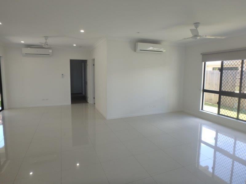 17 Brockman way, Smithfield QLD 4878