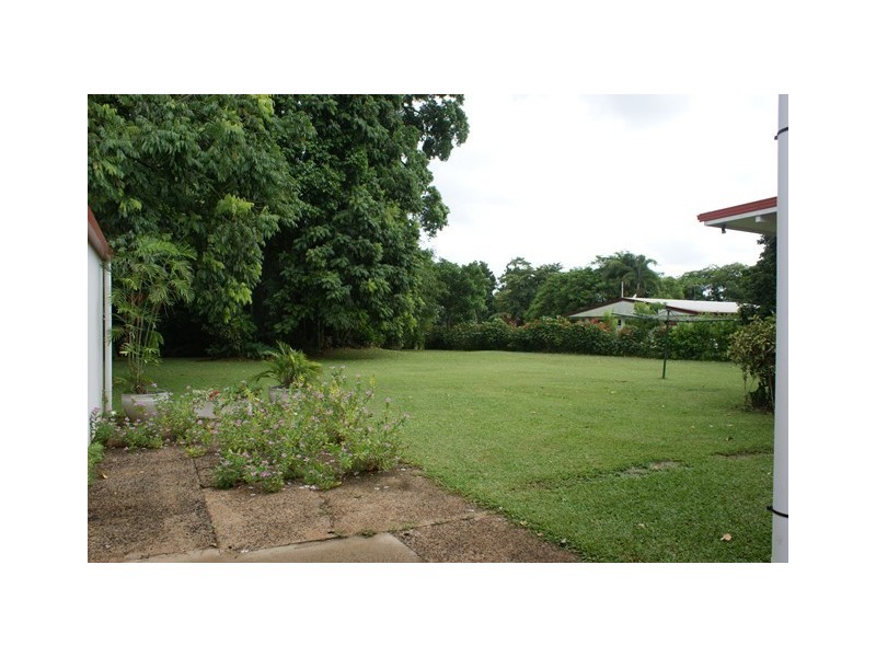 394 Palmerston Highway, Stoters Hill QLD 4860