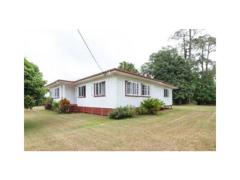 394 Palmerston Highway, Stoters Hill QLD 4860