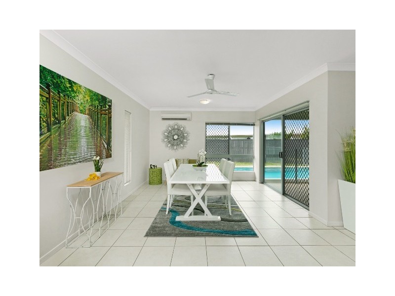 105 Roberts Drive, Trinity Beach QLD 4879