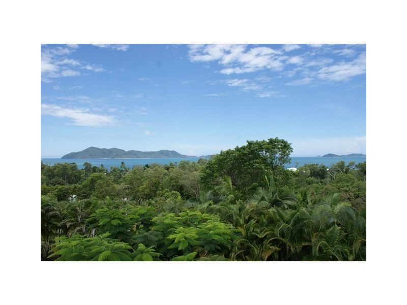 28 Mission Beach Road, Mission Beach QLD 4852