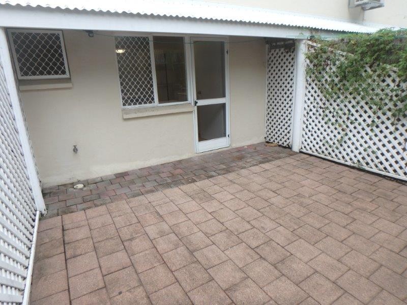 8/21 Fairweather Street, Yorkeys Knob QLD 4878