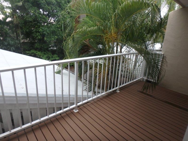 8/21 Fairweather Street, Yorkeys Knob QLD 4878