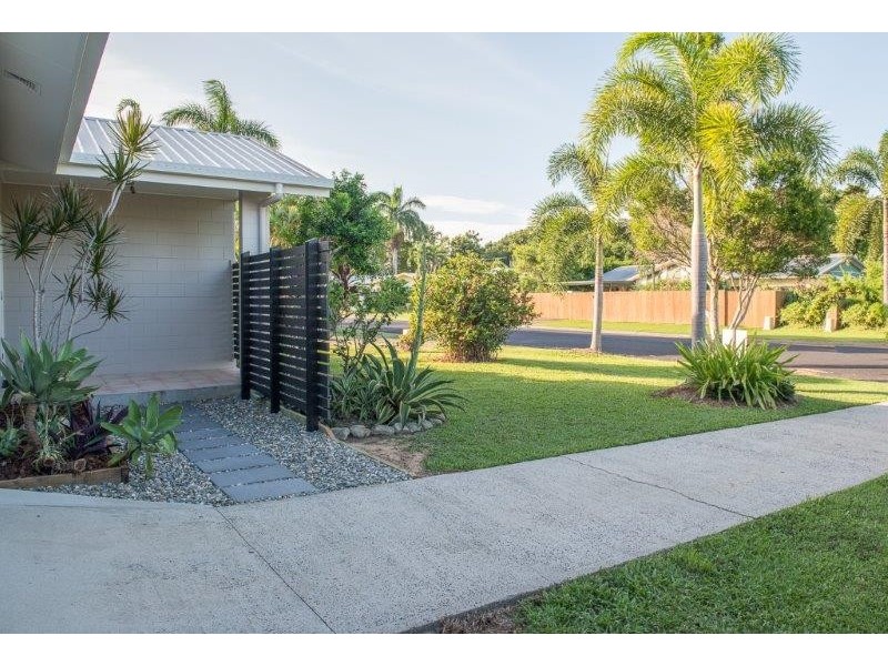 51 Sidlaw Street, Smithfield QLD 4878