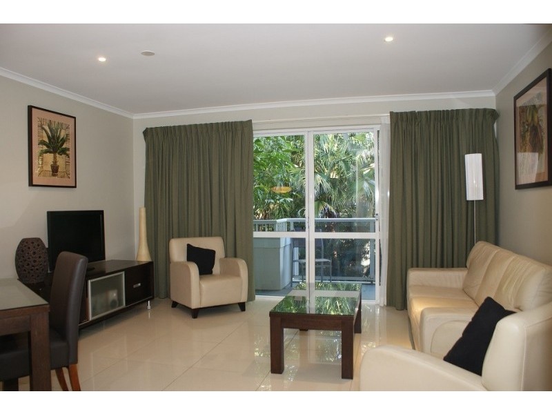 221/241 Coaral Coast Drive, Palm Cove QLD 4879