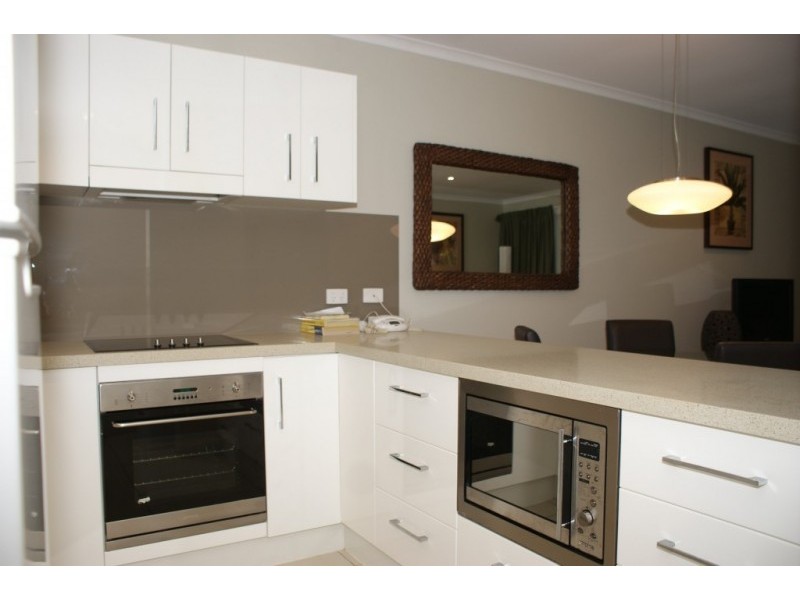221/241 Coaral Coast Drive, Palm Cove QLD 4879