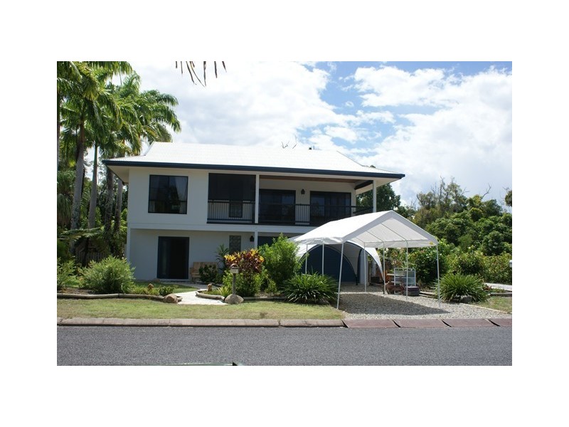 29 Holland Street, Wongaling Beach QLD 4852