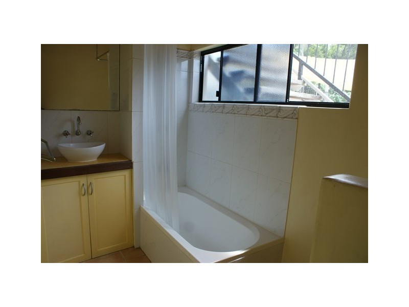 29 Holland Street, Wongaling Beach QLD 4852