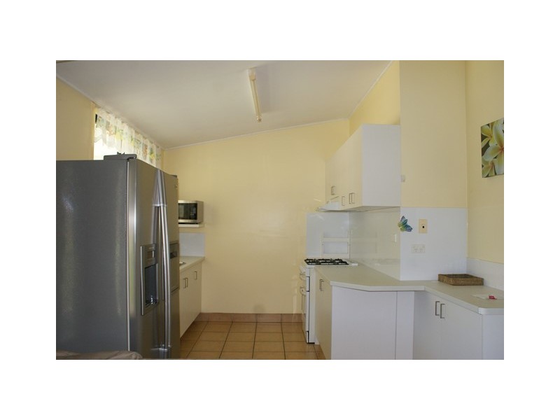 29 Holland Street, Wongaling Beach QLD 4852